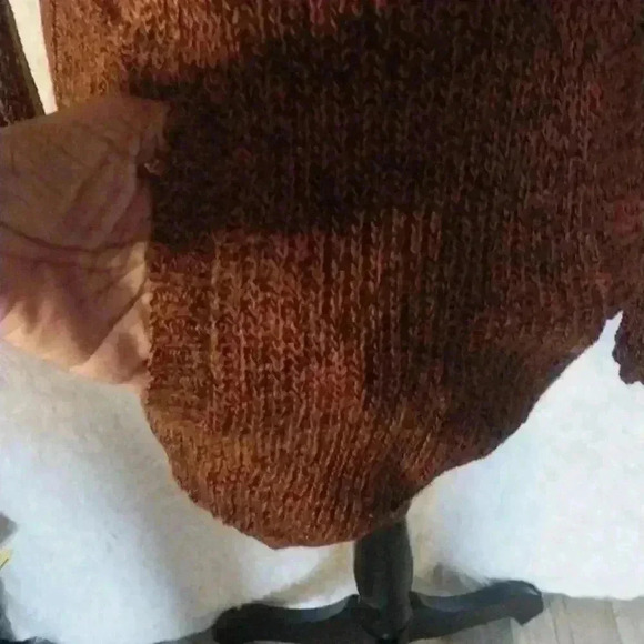 Snails & Cinnamon Sweater Medium Brown Black Marled Kangaroo Pocket Turtleneck/ - Picture 6 of 11